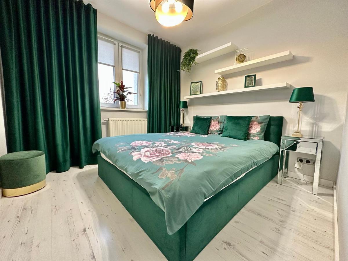 Luxapart Kalisz New Екстер'єр фото